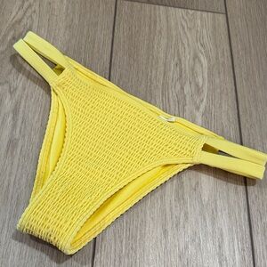 Abercrombie & Fitch Yellow Scrunch Bikini Bottom Sz S Bright Summer Spring Break